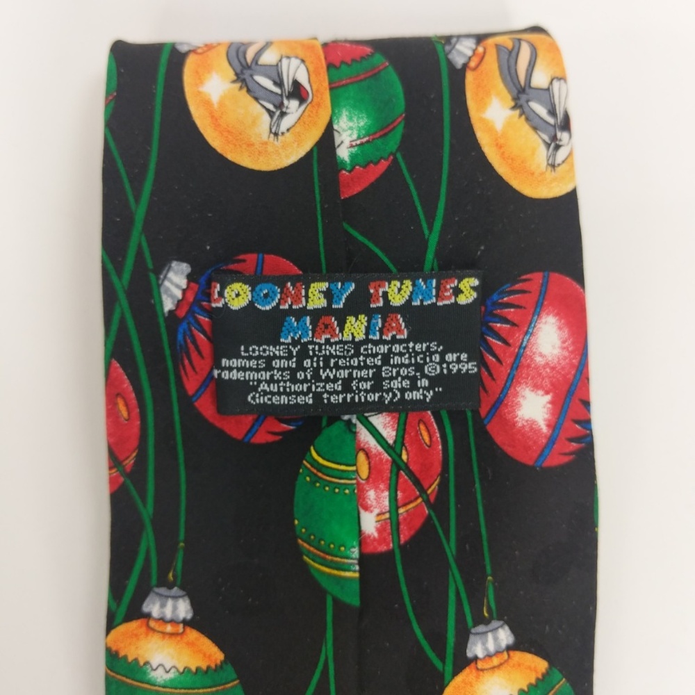 Looney Tunes Mania Holiday Silk Neck Tie - Picture 3 of 4